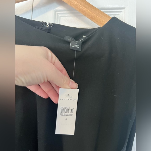 Black Ann Taylor suiting dress NWT - Picture 3 of 3